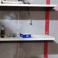طبقه ۲۵ سانتی و پایه فلزی۲متری و پایه نگه دارنده
