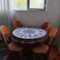 میز غذاخوری چهار نفره