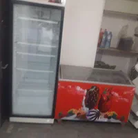 دو عدد یخچال یک یخچال بستنی و یک ویترینی