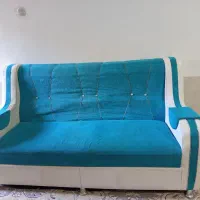مبل دونفره و دوتا یک نفره