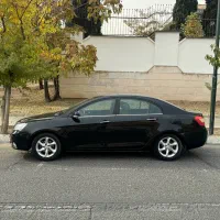 جیلی امگرند دنده‌ای ۲۰۱۳|خودرو سواری و وانت|تهران, ایوانک|دیوار