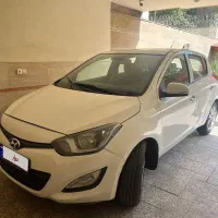 هیوندا i20
