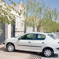 پژو 206 در حد صفر تیپ 5 تمیز و سالم. 10 سال دارمش|خودرو سواری و وانت|آباده, |دیوار