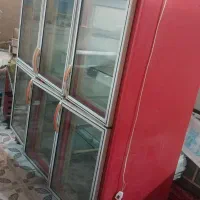 یخچال و قفسه و فریزر