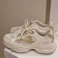 کفش کتونی برند ۳۶۱