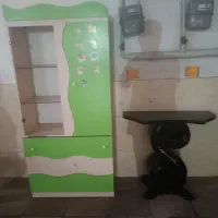 کمد بچه ومیز کنسول وفرش اتاق کودک