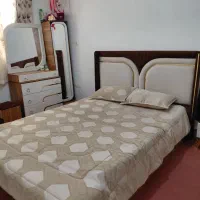 تخت خواب|تشک تختخواب|اقبالیه, |دیوار