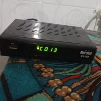 گیرنده تلوزیون دیجیتال  و تلوزیون قدیمی  سالم|تلویزیون و پروژکتور|بناب, |دیوار