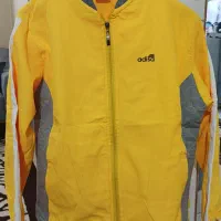 تی‌شرت شلوار ورزشی پسرانه در حد نو