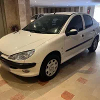 ۲۰۶صندوقدار v8مدل ۹۸