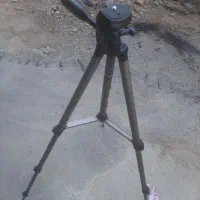 پایه دور بین فیلم برداری نو