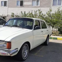 پیکان مدل ۸۱ عروسک