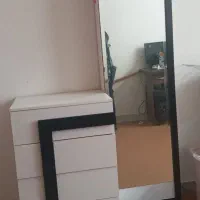 کمد دراور آینه قدی