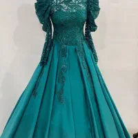 دوخت تخصصی انواع لباس مجلسی و عروس