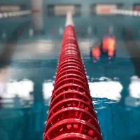 با کمترین قیمت شنا یاد بگیر(کودکان و بانوان)