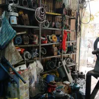 قفسه فلزی پیچ و مهره‌ای