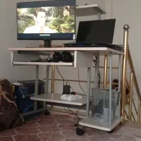 میز کامبیوتر