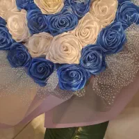 دسته گل رز روبانی