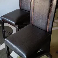 صندلی بدون میز