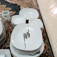 ظروف چینی ۹۴پارچه پاپیونی طرح جدید