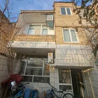 طبقه همکف نما سنگ تازه ساز