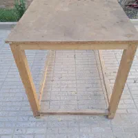 میز مخصوص پخت نان
