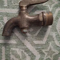 شیر آبی‌ قدیمی برنجی