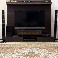 میز زیر تلویزیون ورساچه