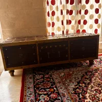 میز زیر تلوزیون