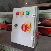 طراحی، مونتاژ و تعمیر تابلو برق صنعتی و ساختمانی