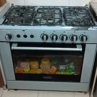 اجاق گاز ۵ شعله سالم به فروش می‌رسد.
