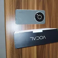 فروش گوشی وکال V2رم 8|موبایل|تهران, سبلان|دیوار