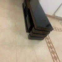میز زیر تلویزیون در حد نو