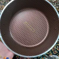 تابه تفلون|ظروف پخت‌وپز|قم, هفت تیر|دیوار