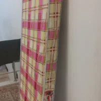 تشک طبی نوجوان در حد نو