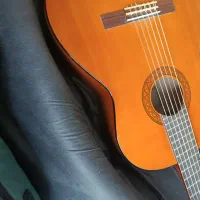 گیتار یاماها 2عدد اصل استفاده نشده|گیتار، بیس، امپلیفایر|جوانرود, |دیوار