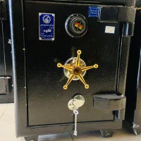 گاوصندوق با کیفیت 700J شیرازکاوه