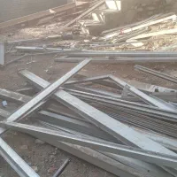 ضایعات اهن پلاستیک کارتون خریدارم