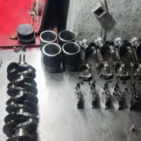 یک جوان برای شاگرد مکانیک