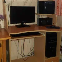 میز کامپیوتر