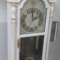 ساعت دیواری پاندول دار سفید