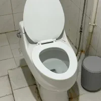 توالت فرنگی سالم و تمیز