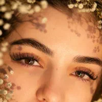 تخفیف لاین اکستنشن مژه و لیفت و لمینت مژه و ابرو