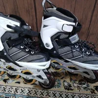 کفش اسکیت کاملا سالم