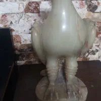 عقاب سنگ مرمر