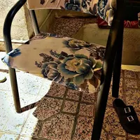 صندلی فلزی