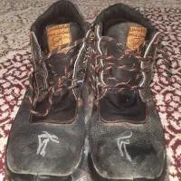 کفش نیم بوت کار