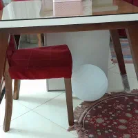 میز ناهارخوری با صندلی