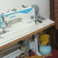 چرخ وسردوزخیاطی کارکرده درحدمناسب   ممنون تماس|چرخ خیاطی و ریسندگی|کرمانشاه, |دیوار