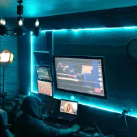 کامپیوتر مانیتور نور کارت صدا میکروفن